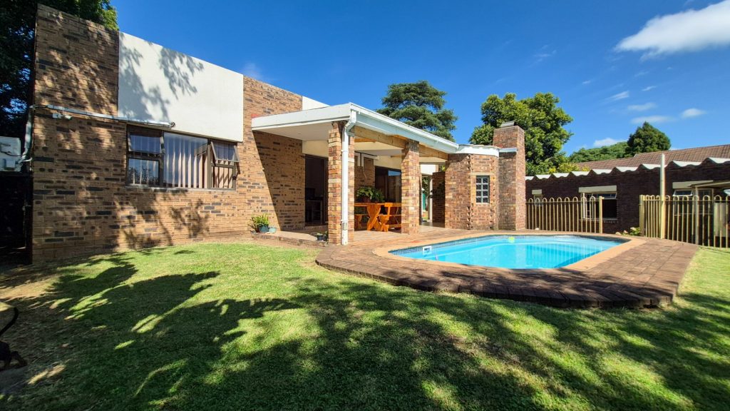 3 Bedroom House for Sale in Pioneer Park, Newcastle